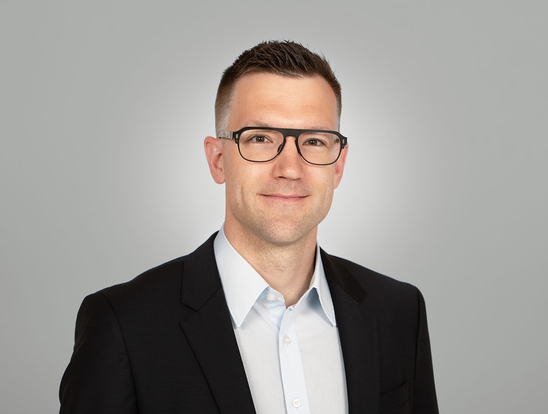 Dr. Dirk Mossmann